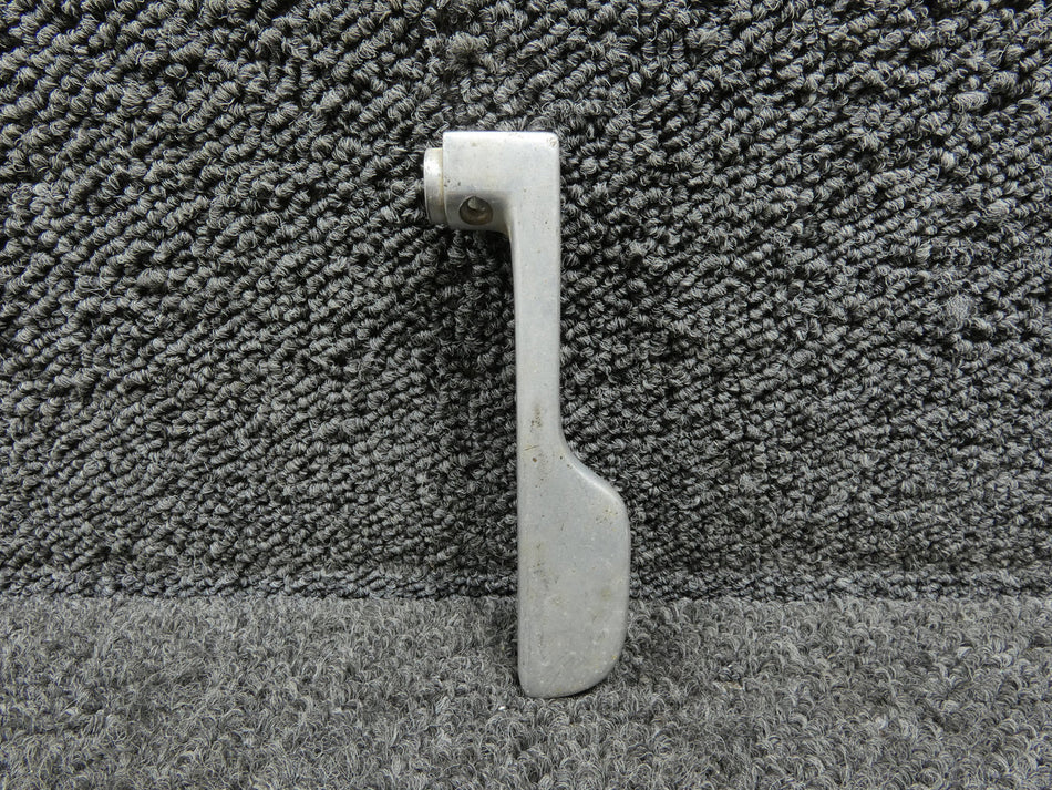 0811490-88 Cessna 310Q Cabin Door Inner Handle