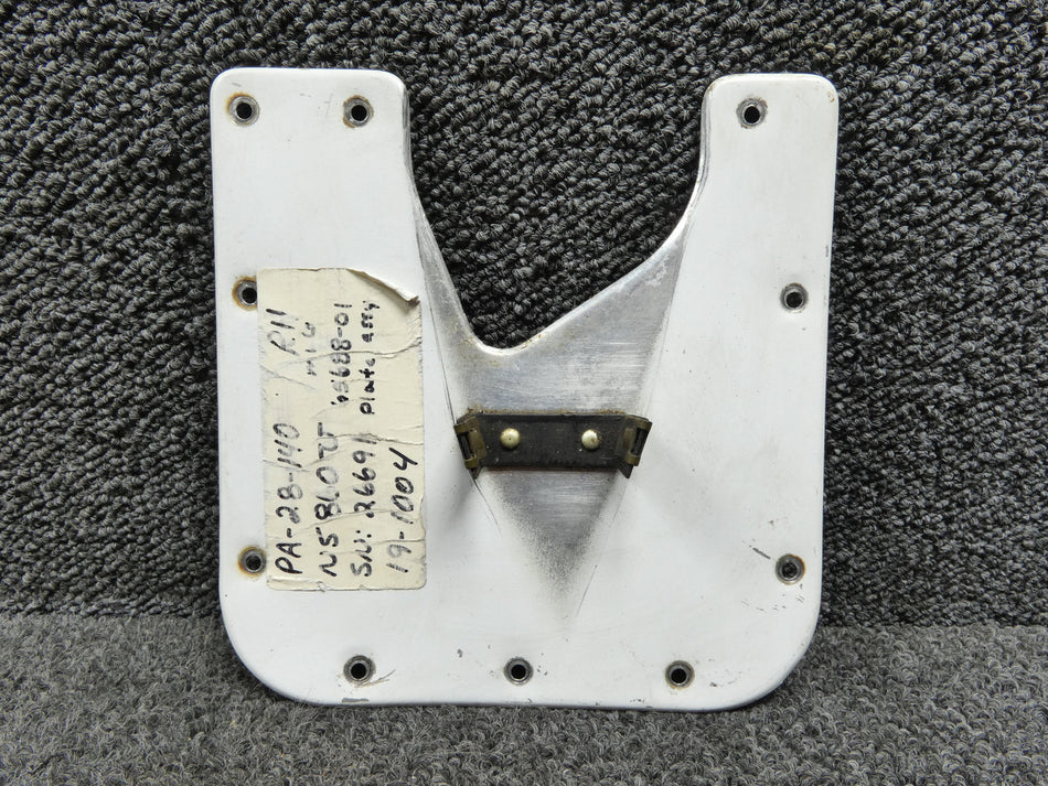 65688-001 Piper PA28-140 Main Landing Gear Plate Assembly RH