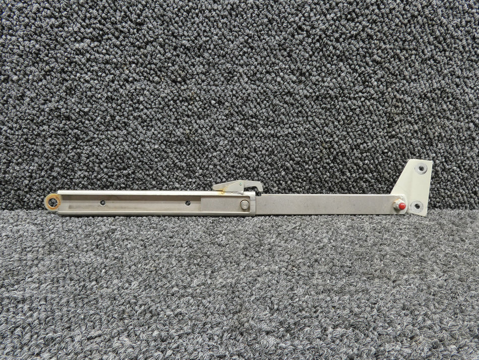 5211183-2 (Use: 5211185-2) Cessna 340 Baggage Door Latch Assembly RH