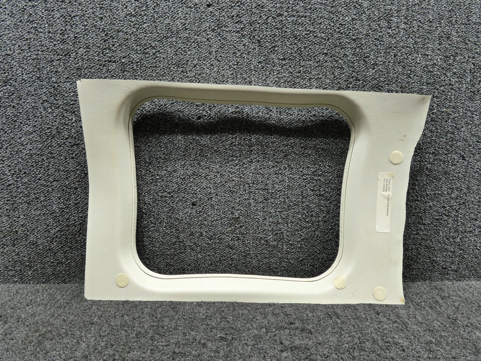 700013-504 Piper Aerostar 601P Interior Upper Window Molding RH