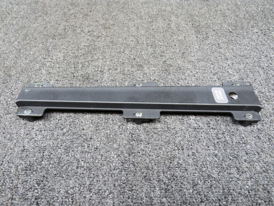19221-002 Cirrus SR22 Center Instrument Panel Cover