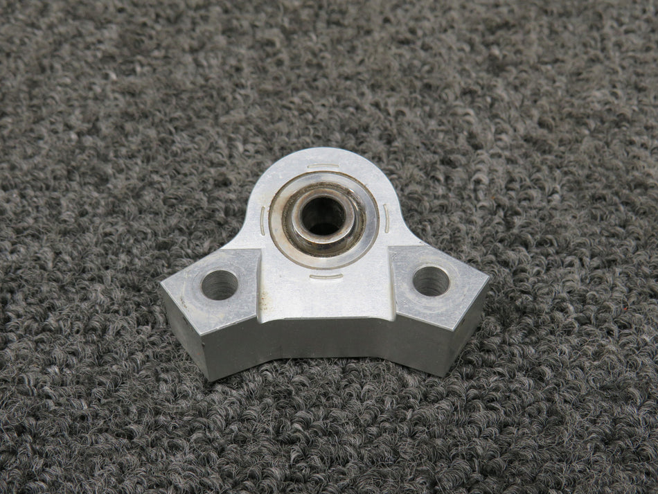 14813-001 (Alt: 14815-103) Cirrus SR22 Bearing Block Assembly