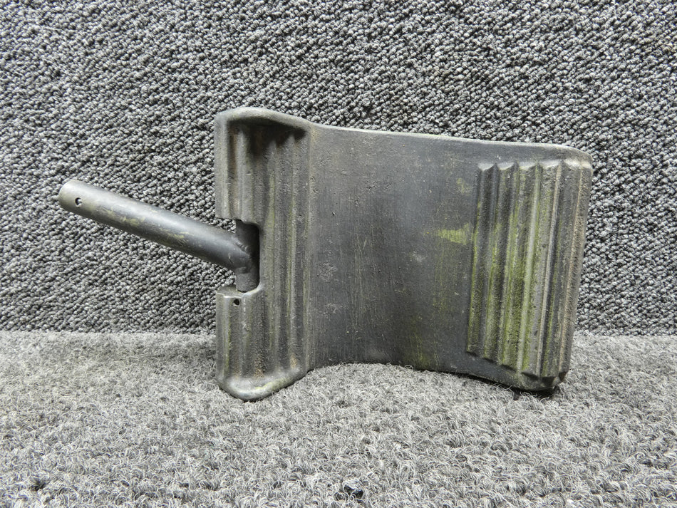 0861706-1 (Cast: 0861706-495) Cessna 401 Co-Pilot Rudder Pedal