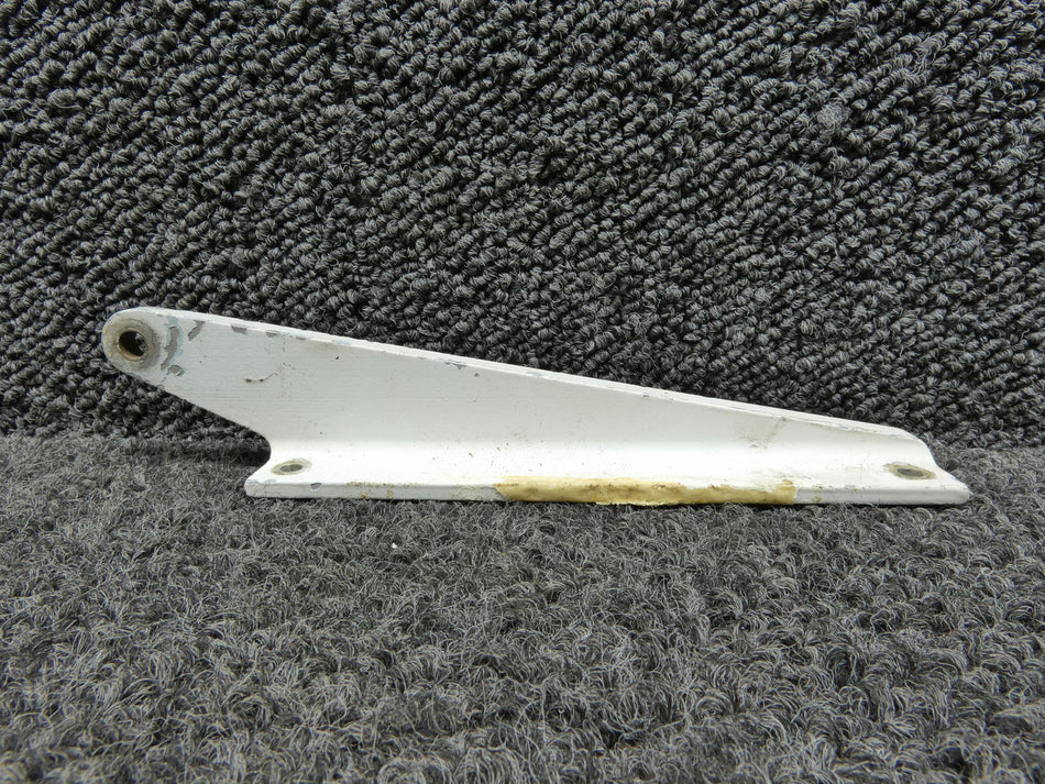 5133015-6 Cessna 401 Rudder Trim Tab Horn Assembly