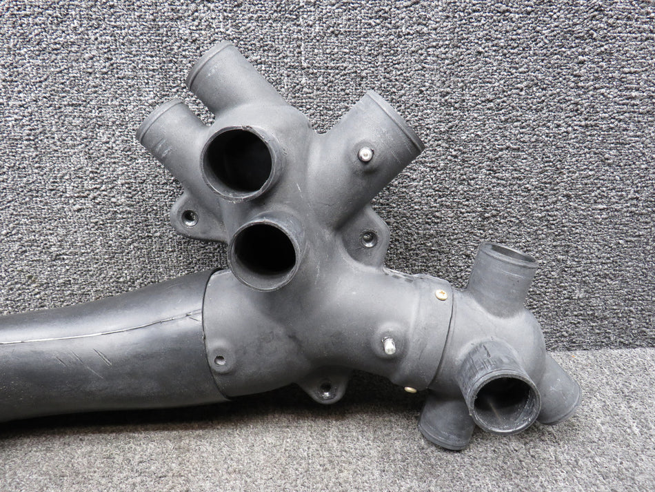 22106-004, 20716-001 Cirrus SR22 Air Distribution Manifold Assy w Forward Duct