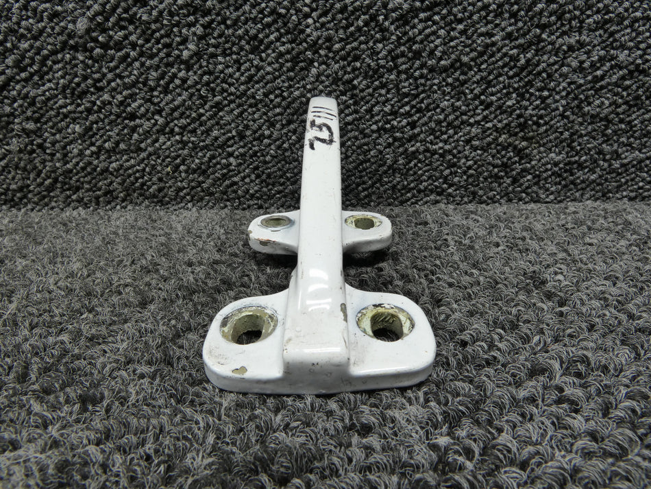 25FN290A Hawker HS-125-3A Nose Landing Gear Door Rear Hinge Bracket RH