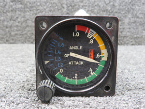 SLZ9618-5 (Alt: 3883765) Teledyne Avionics Angle of Attack Indicator (Volts: 28)