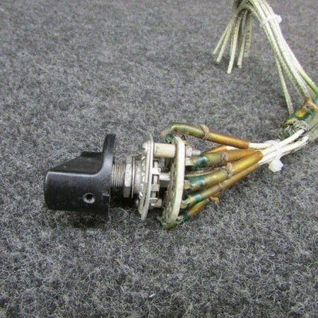 0813501-18 Cessna 310N Control Assy Cabin Air (Volts: 28) BAS Part Sales | Airplane Parts