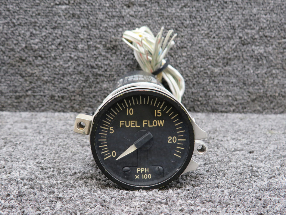 218-913-001 (Alt: 6883708-1) Gull Airborne Fuel Flow Indicator (Volts: 28)