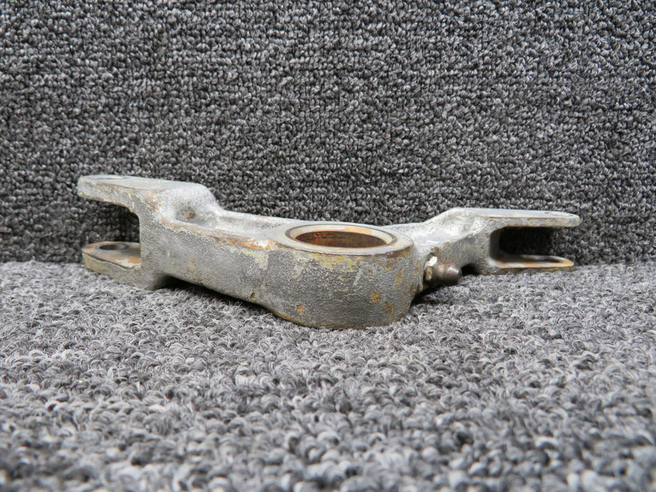 010A-39218-11 Mitsubishi MU-2B-25 Main Landing Gear Crank Assembly