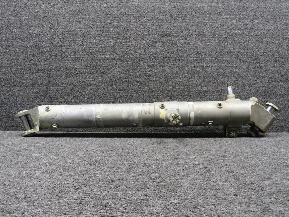 010A-38201-111 Mitsubishi MU-2B-10 Main Landing Gear Leg Assembly LH