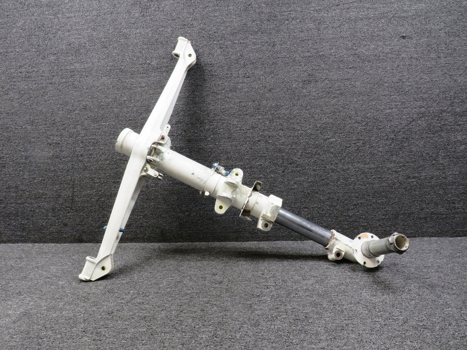 95-810002-618 Beechcraft B55 Main Landing Gear Assembly RH