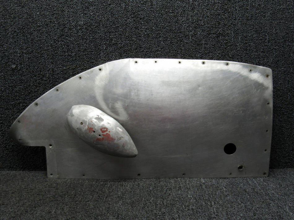 0823413-31 Cessna 402 Lower Wing Tip Tank Fairing LH