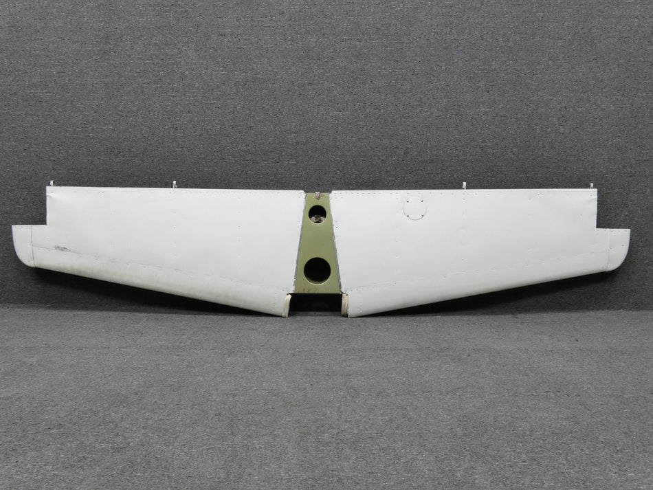 0532001-202 Cessna 172N Horizontal Stabilizer Assembly