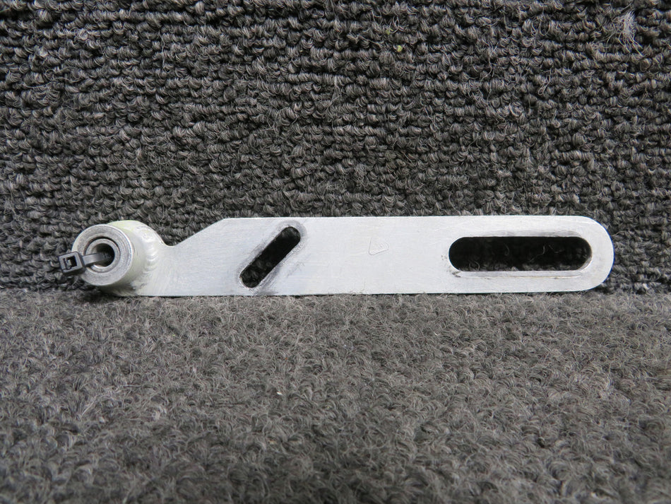 1512280-29 Cessna T337G Flap Actuator Lever Arm Assembly