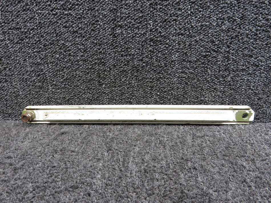 35-815252-3 Beechcraft 58 Main Landing Gear Aft Column