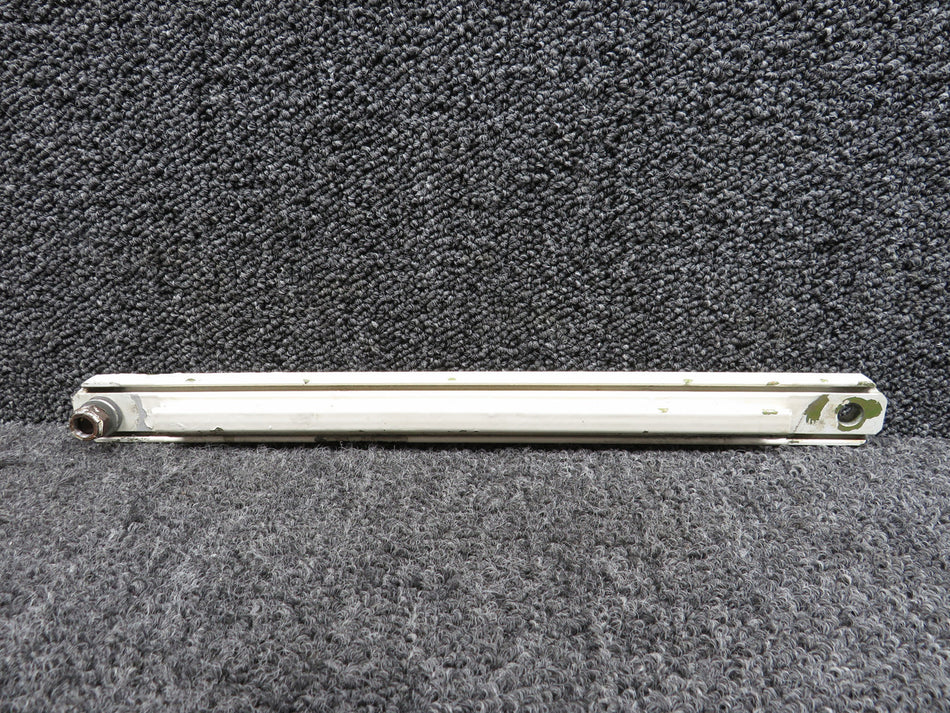 35-815252-1 Beechcraft 58 Main Landing Gear Fwd Column