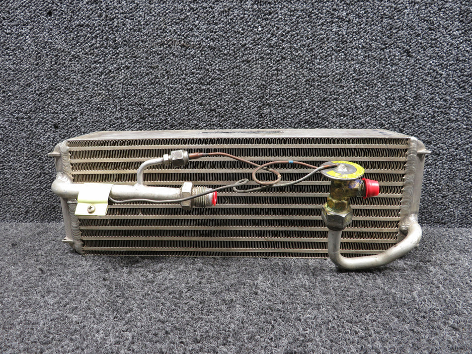 8544206 (Alt: 101-384024-1) Harrison AP10AN14-01 Oil Cooler Assembly