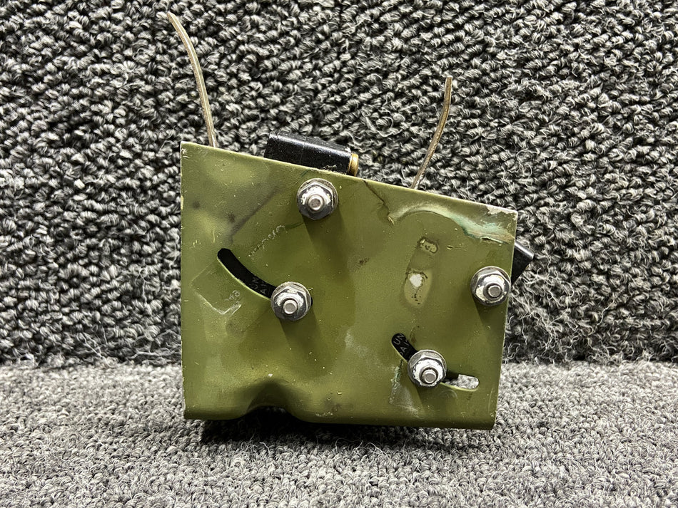 5115252-4, BZ-7RWT80 Cessna Landing Gear Limit Switch with Bracket