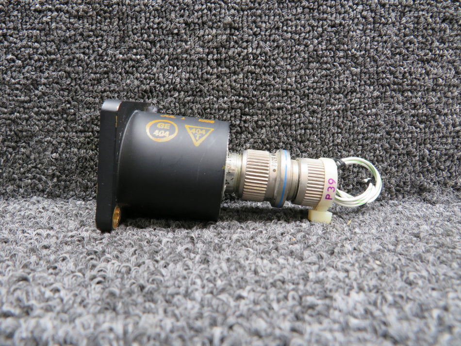 8DJ49GEC2 (Alt: 3883026-517) General Electric Rudder Position Indicator