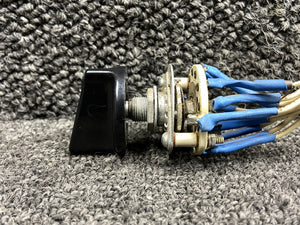 0861329-3 Cessna 310Q Rheostat Light Dimmer Knob