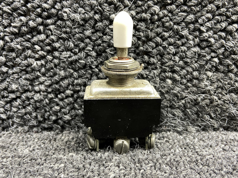 MS35059-27 JBT 3-Position Toggle, Reset Switch