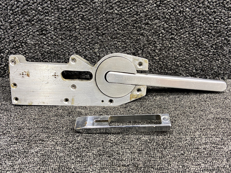 0811529-2 Cessna 310Q Cabin Door Latch Assembly