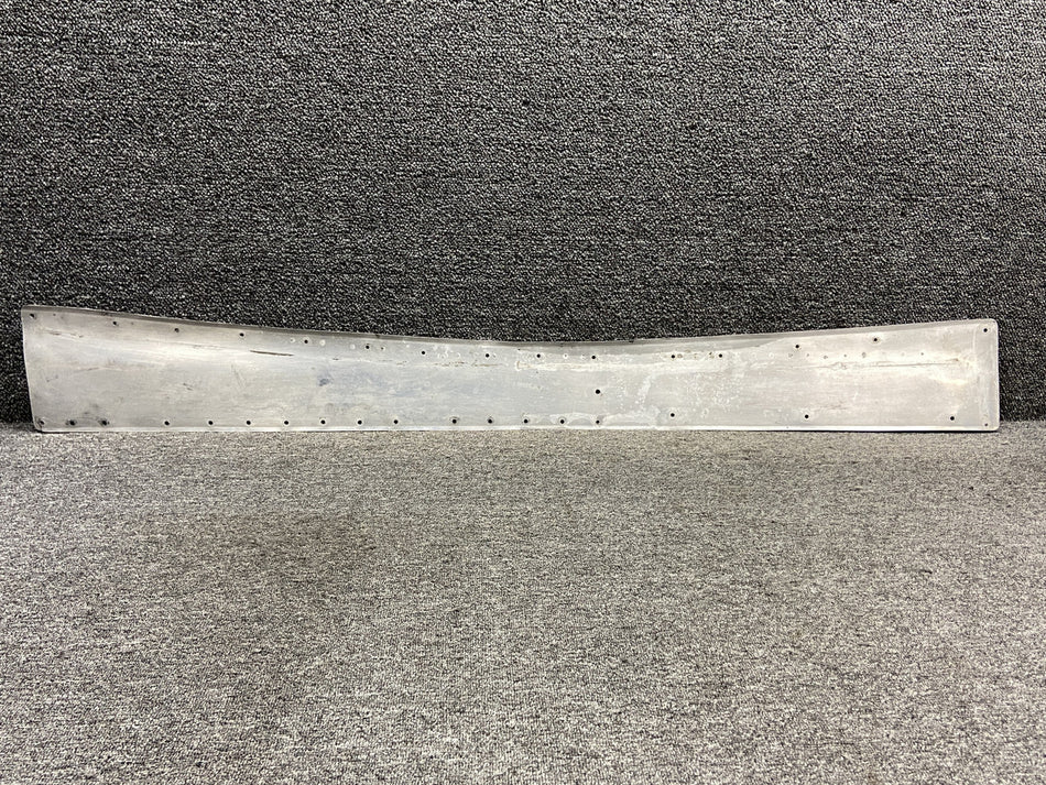 0800056-35 Cessna 310Q Lower Center Wing Fillet LH