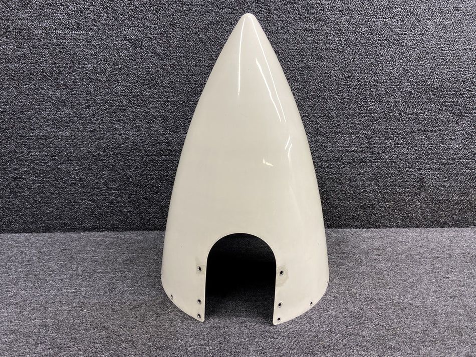 D3651 Cessna 310Q 3-Blade Propeller Spinner