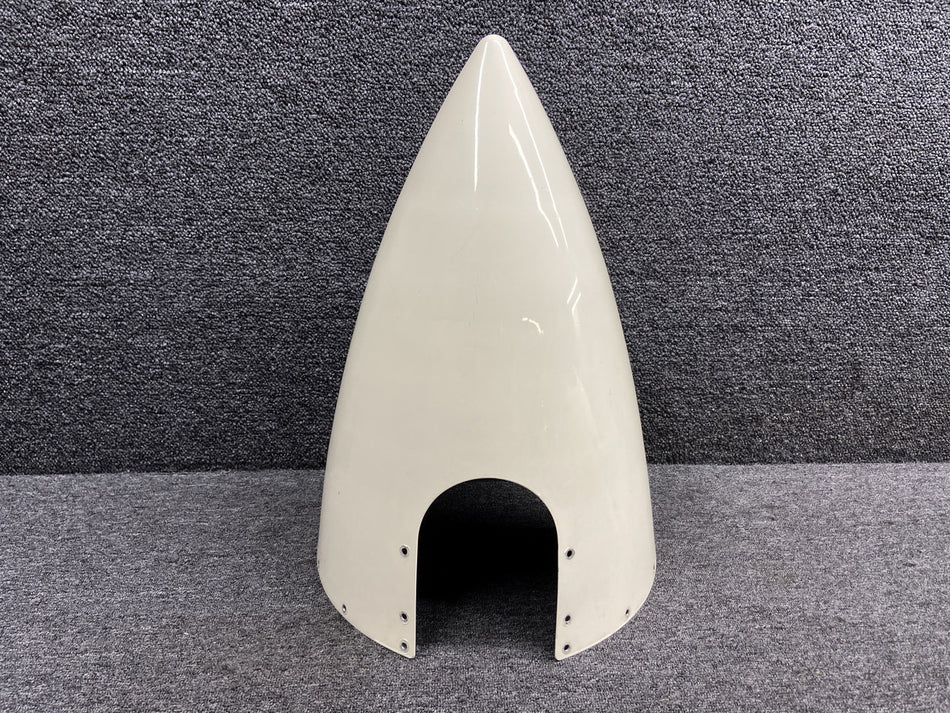 D3651 Cessna 310Q 3-Blade Propeller Spinner