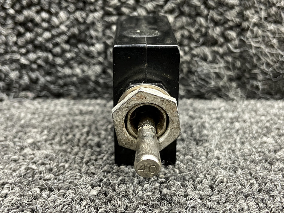 593-240-101 Wood Electric Toggle Circuit Breaker (40A)