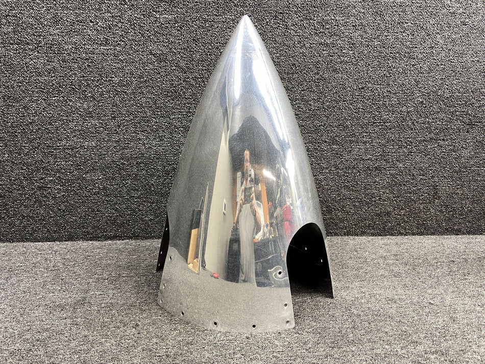 D3534 Cessna 421B Three Blade Propeller Spinner