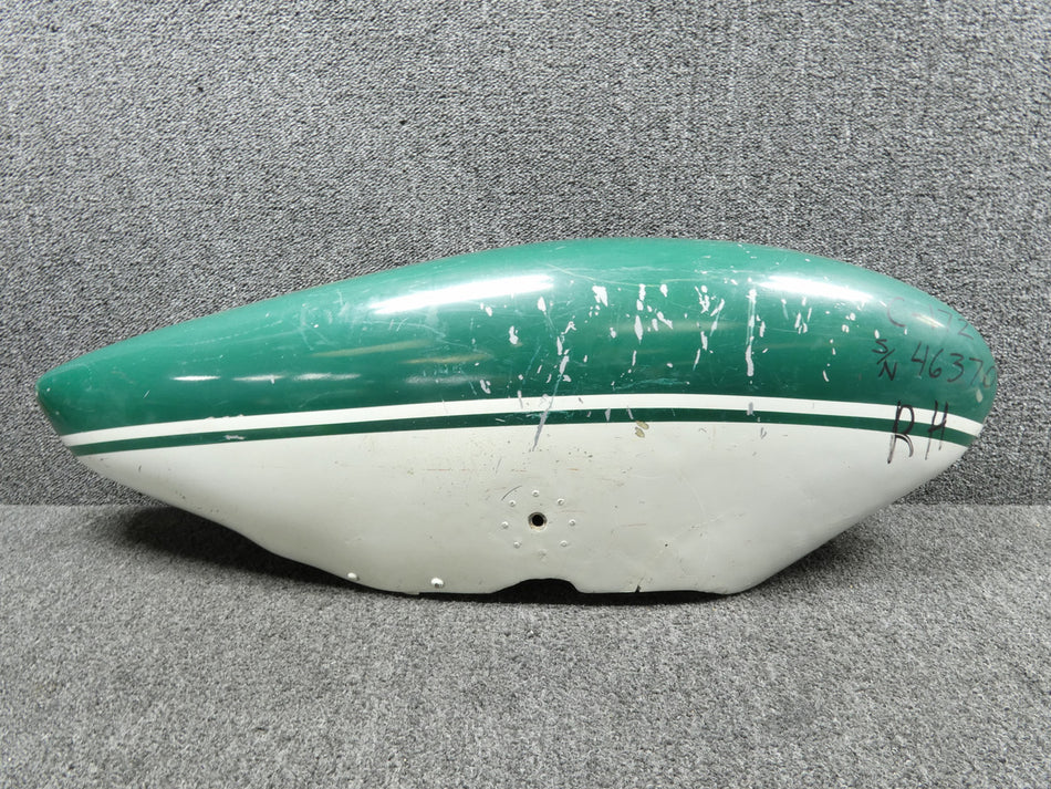 0742410-16 Cessna 172 Main Landing Gear Wheel Fairing Assembly RH