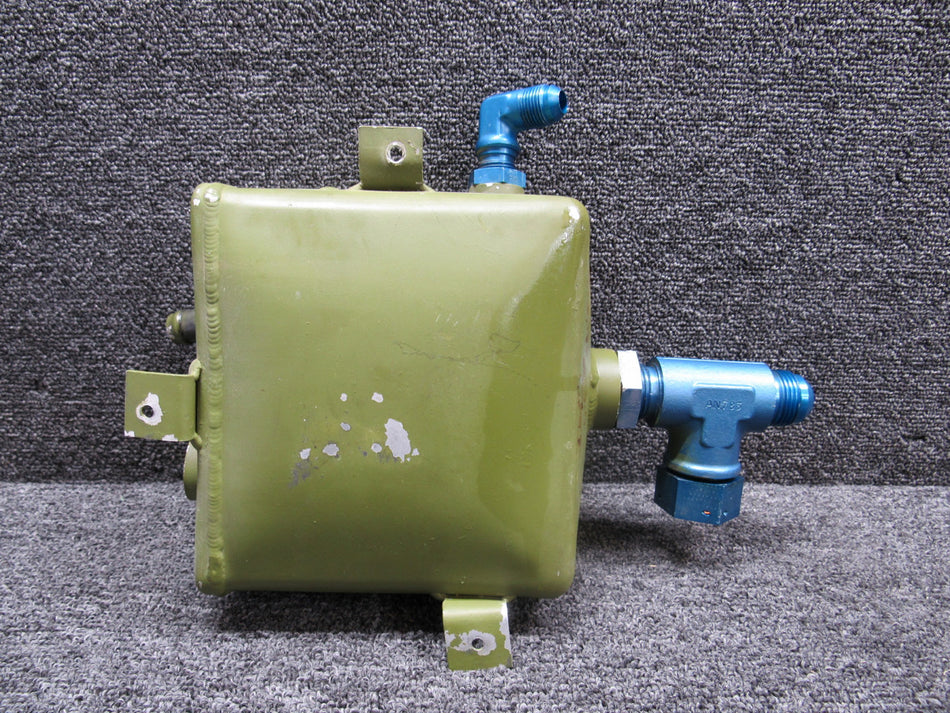 5117007-20 (Use: 5117007-26) Cessna 421C Hydraulic Reservoir Assembly