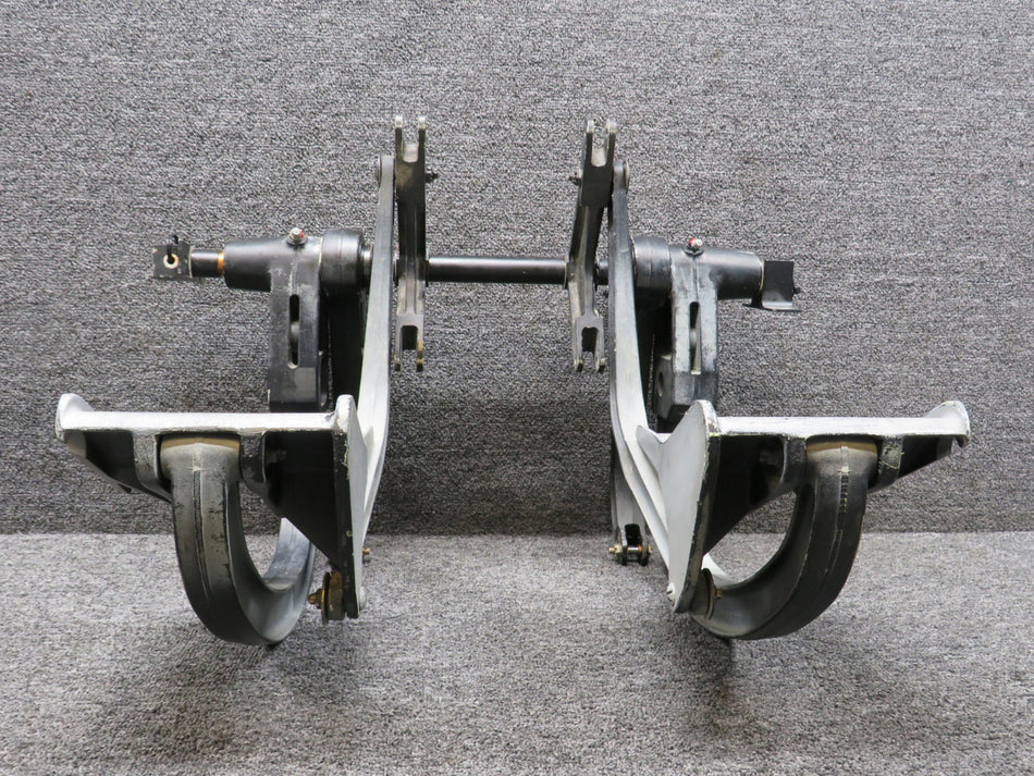 533083-31 IAI 1124 Westwind I Rudder Pedal and Support Assembly LH