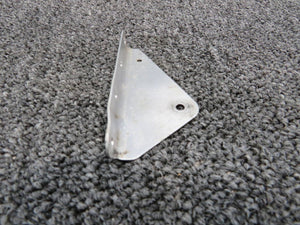 2213061-2 Cessna R182 Bracket Fwd RH Aft