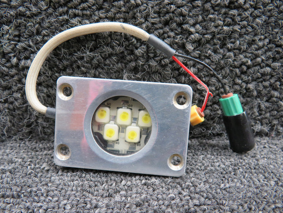 OWL100-03 Heads Up Technologies Over Wing LED Light Assembly (Volts: 28)