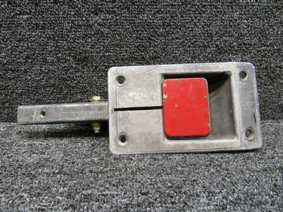 5156021-1 Cessna 421C Crossfeed Shutoff Lever Assembly