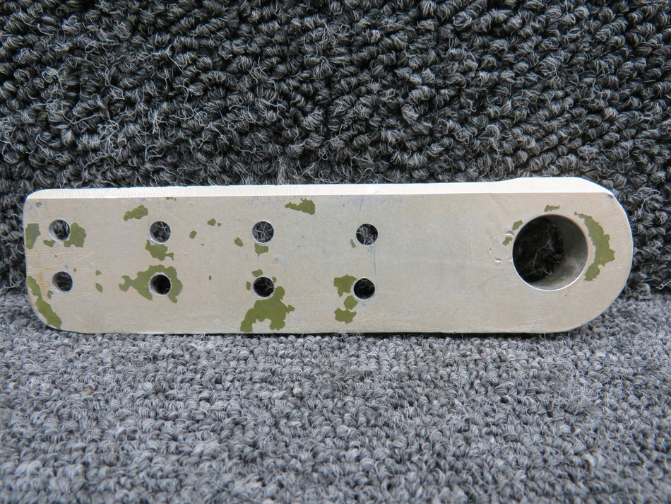 0711606-6 (Cast: 0711606-7F) Cessna 182R Spar Fitting Aft RH