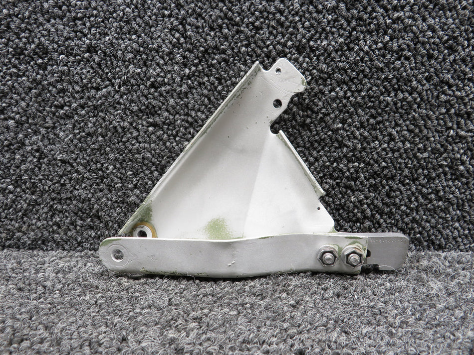 35-815077-15, 35-815077-5 Beech 58 Main Gear Uplock Bracket with Block RH