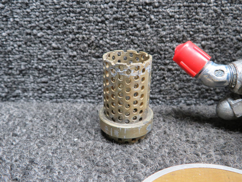 02W051296-3 (Use: AM104370FF) Air Maze Fuel Filter Assembly