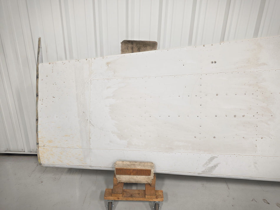 0523005-200 (Use: 0523005-214) Cessna 172G Wing Structure RH (Hail)