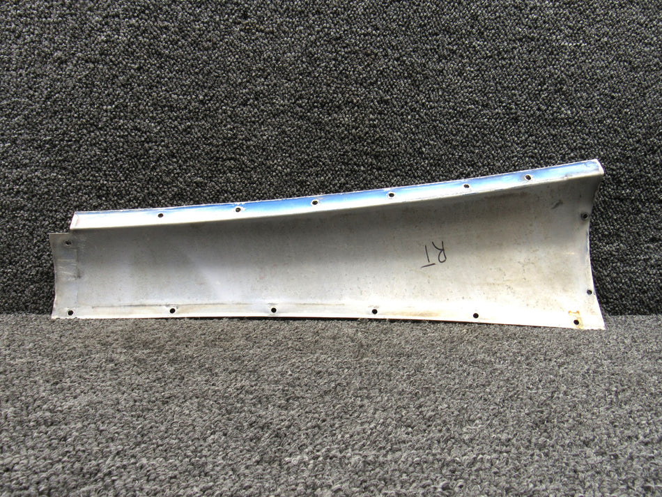 0732615-2 Cessna 182H Stabilizer Fairing RH