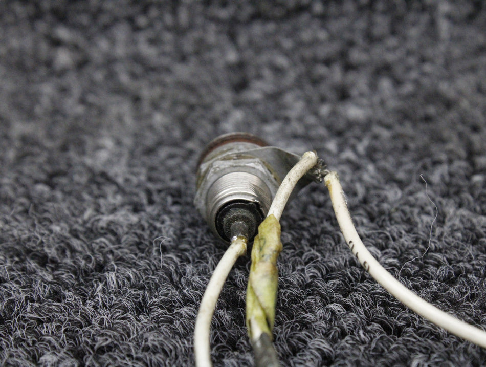 472-694, 472-333 Piper PA-24-260 Gear Indicator Light and Lens