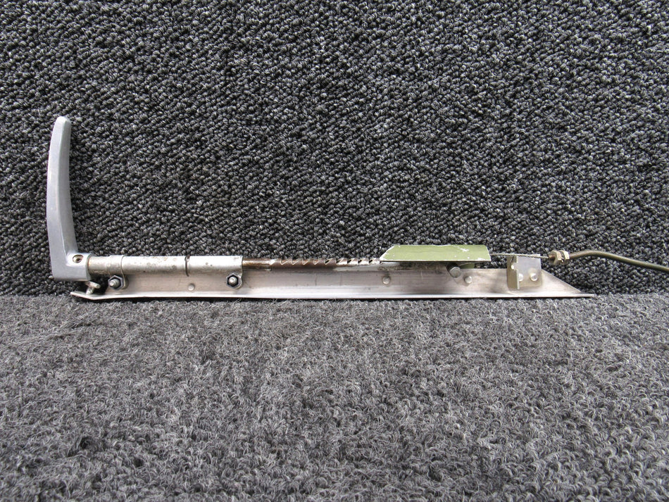 0811490-6, 0713693-2 Cessna 182H Parking Brake Assembly