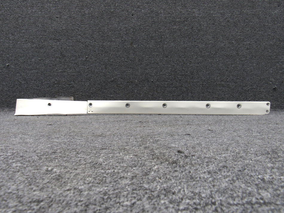 0720615-1, 0720614-1 Cessna 182H Wing to Fuselage Leading Edge Assembly LH