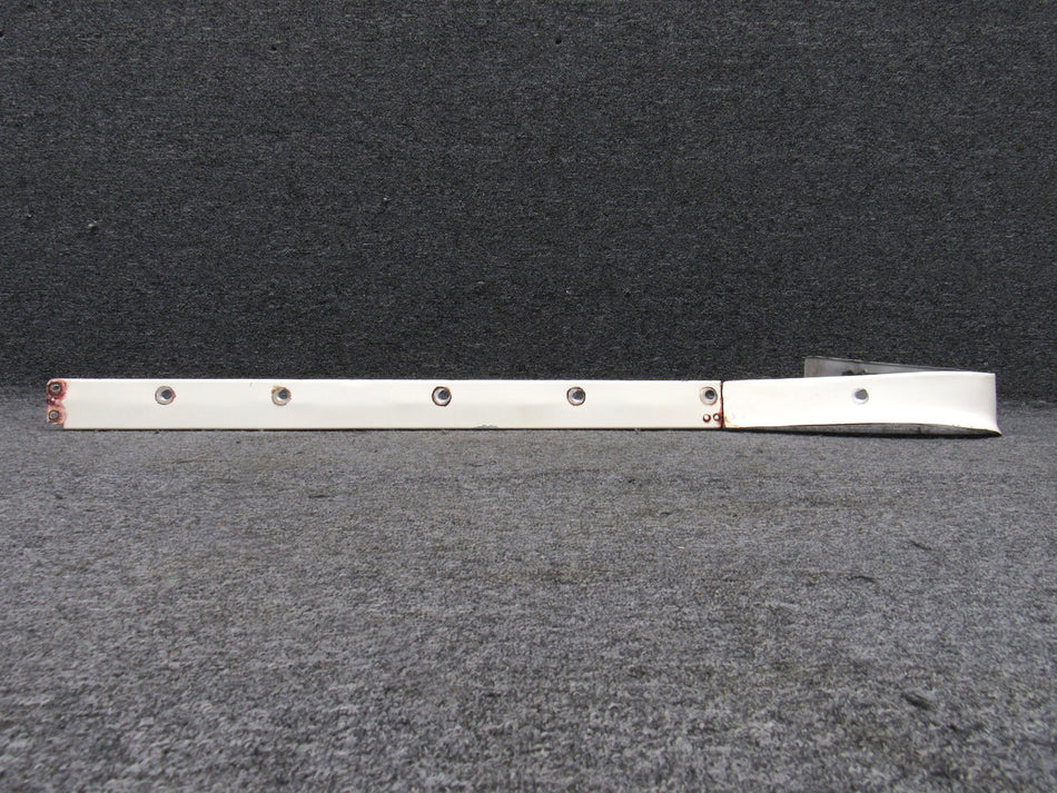0720615-2, 0720614-2 Cessna 182H Wing to Fuselage Leading Edge Assembly RH