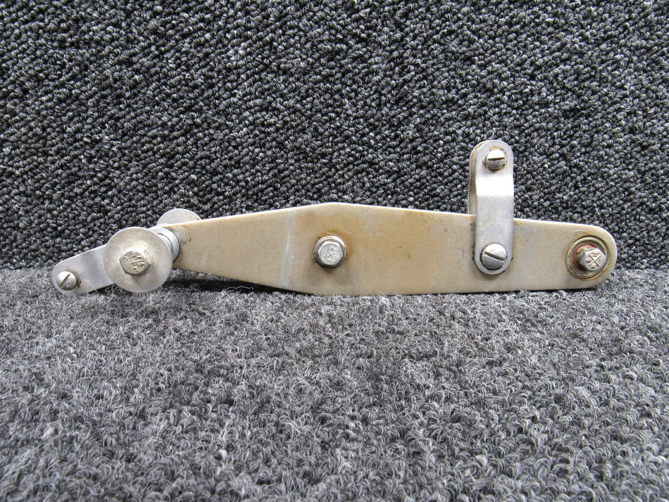 0760675-3 Cessna 182H Elevator Rear Bellcrank Assembly