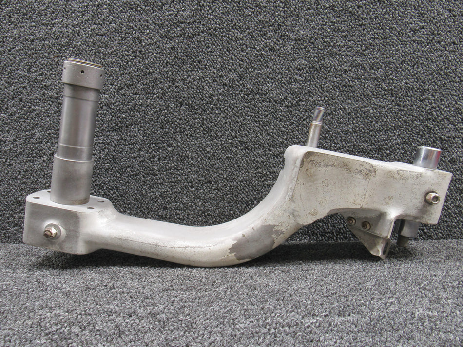 725004-501 Rockwell 112B Main Landing Gear Yoke Assembly RH
