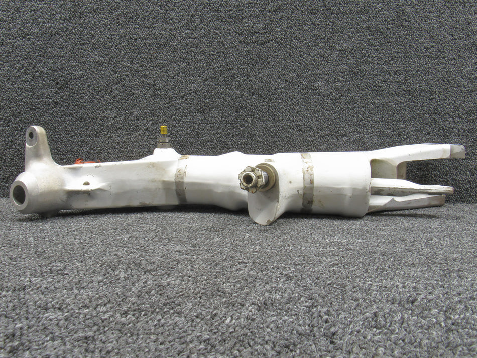 45217-1 Rockwell 112B Main Landing Gear Trunnion Assembly LH